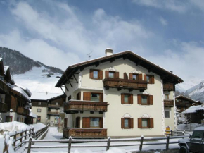 Гостиница Residence L'Arcobi  Ливиньо
